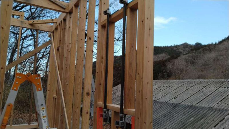 DIYで行った窓台の取り付け